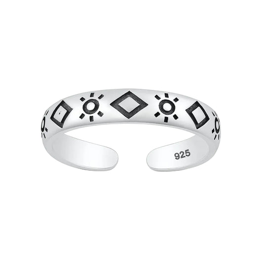 Sun and Diamond Engraved Toe Ring