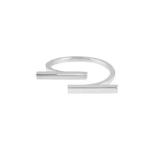 Horizontal Two Bar Ring